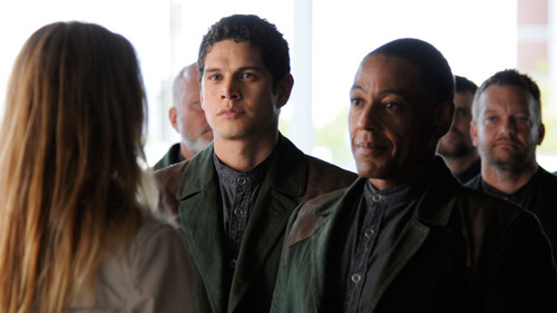 Revolution Season 1 Episode 5 - Soul Train