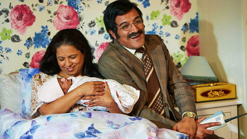 Citizen Khan Season 5 Episode 5 - Alia's University