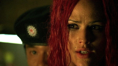 Alias Season 1 Episode 1 - Truth Be Told