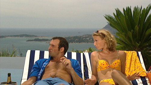 Chez Jeannette et Roger (3) still