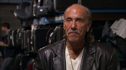 Hardcore Pawn Season 5 Episode 13 - Gold Day in Hell