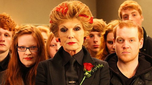 Ideal Season 7 Episode 6 - The Red King