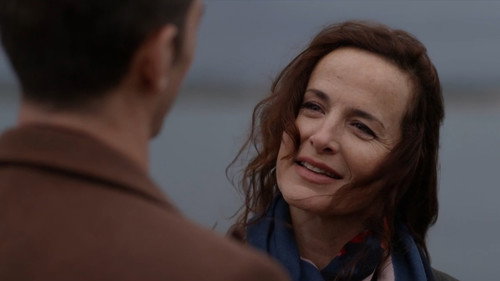 Episode 1074 still