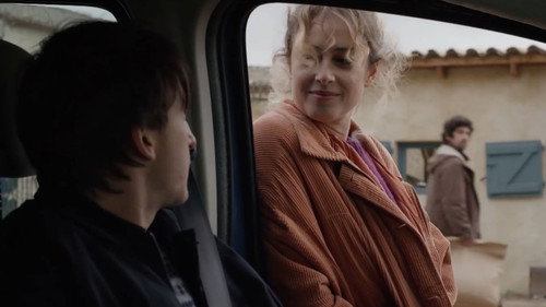 Episode 1907 still