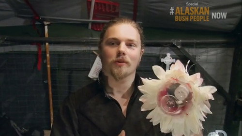 Alaskan Bush People Season 4 Episode 10 - Paradise Lost