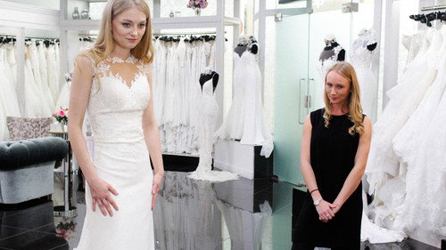 Say Yes to the Dress UK Season 3 Episode 18 - The Everyone's an Expert Show