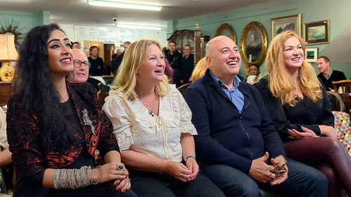 Celebrity Antiques Road Trip Season 12 Episode 8 - Wynne Evans v Joanna Page