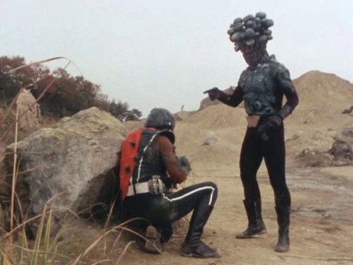 Kamen Rider Season 6 Episode 15 - Dreadful Blue Mold Man's Big Tokyo Earthquake
