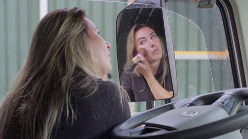 Girls Who Ride Season 6 Episode 6 - Bezemwagen