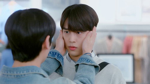 Light on Me Season 1 Episode 14 - Episode 14