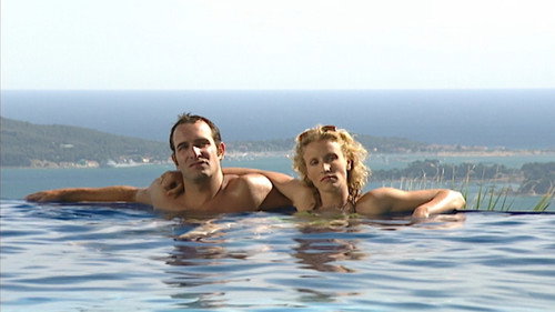 Chez Jeannette et Roger (2) still