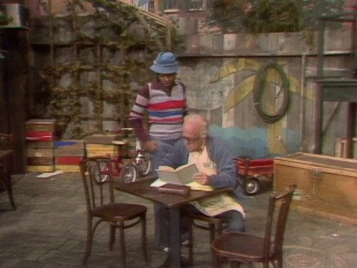 Sesame Street Season 7 Episode 50 - Mr. Hooper Goes Back to School (0845)