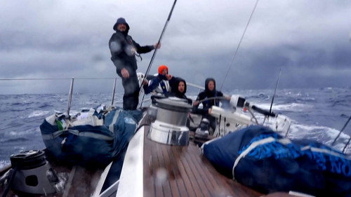 Över Atlanten Season 1 Episode 4 - Storm scares crew: "Terrified"