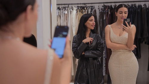 The Kardashians Season 2 Episode 7 - What's More American Than Marilyn Monroe?