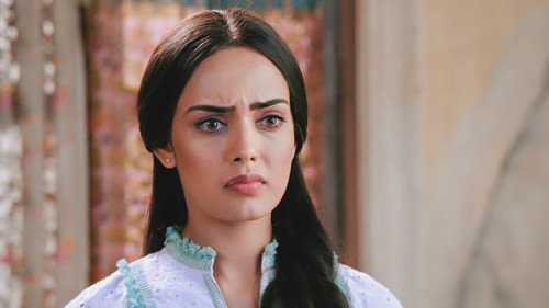 Sahiba Questions Seerat. still