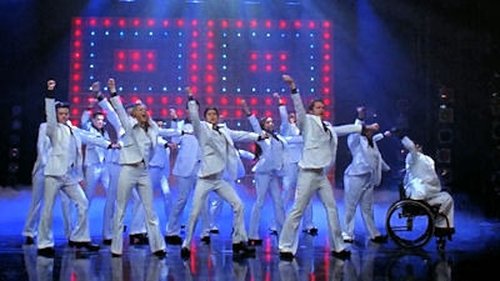 undefined Season 3 Episode 16 - Saturday Night Glee-ver