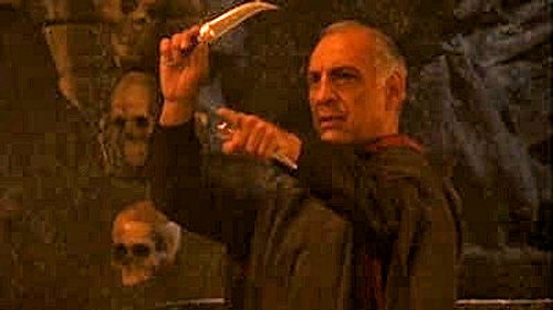 Relic Hunter Season 2 Episode 2 - Dagger of Death