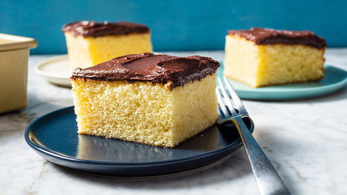 America's Test Kitchen Season 21 Episode 17 - Bake Sale Favorites