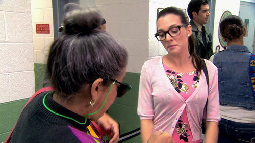 Under the Same Sky Season 1 Episode 10 - Faced