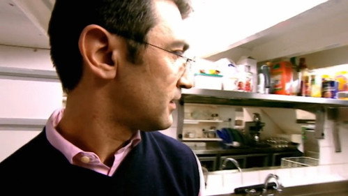 Ramsay's Kitchen Nightmares Season 2 Episode 6 - The Walnut Tree Inn (Revisited)