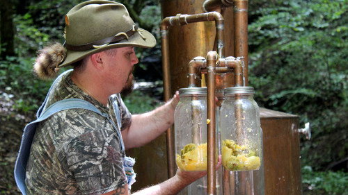 Moonshiners Season 8 Episode 19 - Breaking the Code
