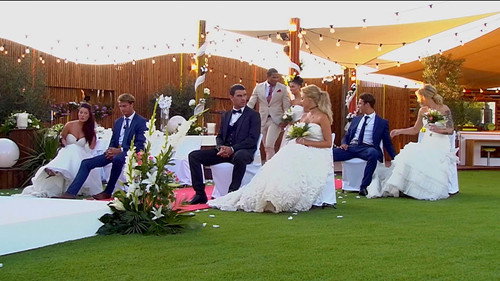 Love Island Season 1 Episode 34 - Episode 34 - The Live Final