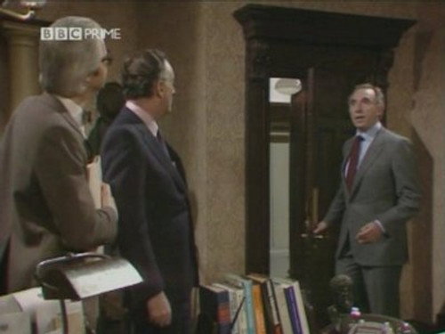 Yes Minister Season 3 Episode 3 - The Skeleton in the Cupboard