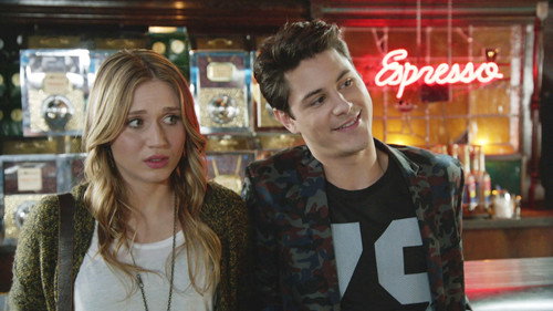 Faking It Season 1 Episode 4 - Know Thy Selfie