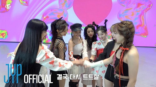 TWICE TV Season 19 Episode 1 - TWICE TV “MTV Fresh Out Live” Behind the Scenes