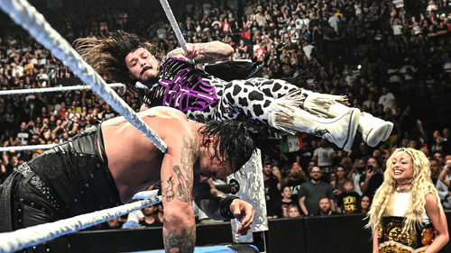 WWE Friday Night SmackDown Season 28 Episode 23 - June 5, 2026