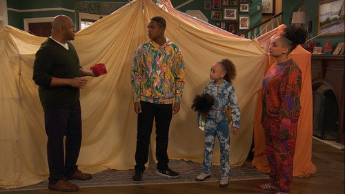 undefined Season 5 Episode 21 - Big Burger, Small Fry