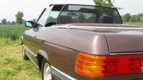 Wheeler Dealers Season 1 Episode 9 - Mercedes Benz W123 230E (Part 1)