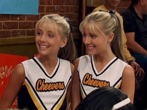 The Suite Life of Zack & Cody Season 3 Episode 19 - Benchwarmers