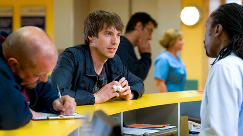 Casualty Season 28 Episode 9 - Love Hurts