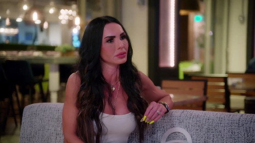The Real Housewives of Orange County Season 20 Episode 4 - Boxed In