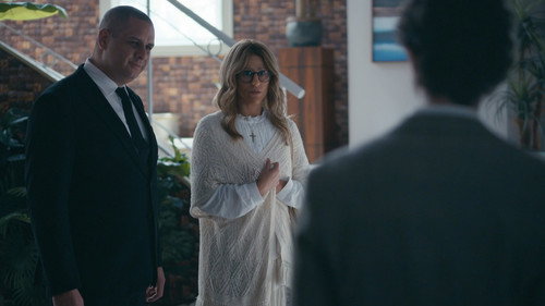 Episode 160 still