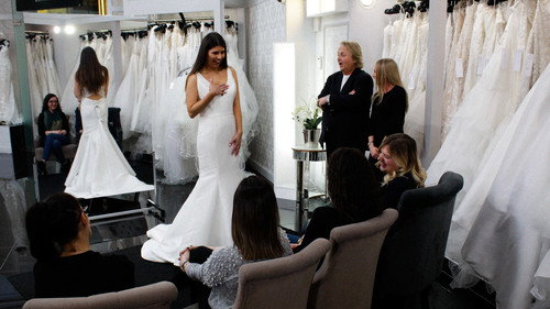 Say Yes to the Dress UK Season 3 Episode 24 - The Embrace The Day Show