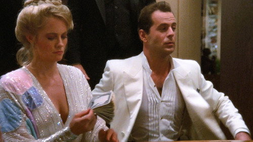Moonlighting Season 2 Episode 3 - Money Talks, Maddie Walks