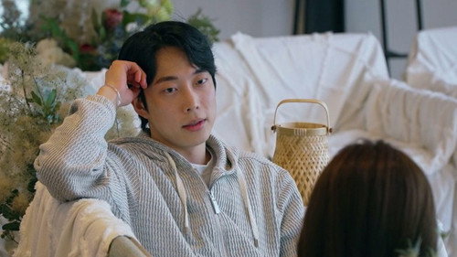 EXchange Season 4 Episode 18 - A Sleepless Night, and the Rain Falls