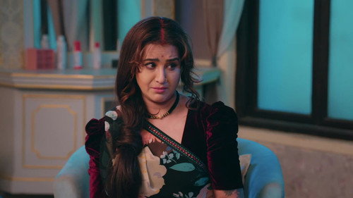 Bhabiji Ghar Par Hai 2.0 Season 1 Episode 28 - Bhabiji's Spirit Slaps Tiwari