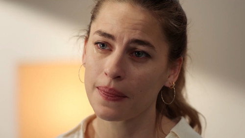 Episode 1914 still