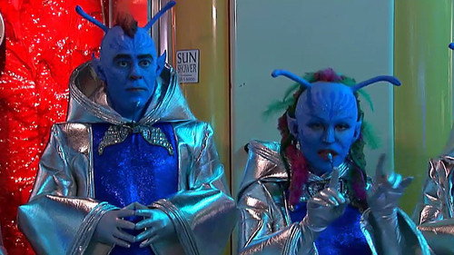 La que se avecina Season 7 Episode 7 - Un kit de terrorista, una Yoko Ono y una visita alienígena