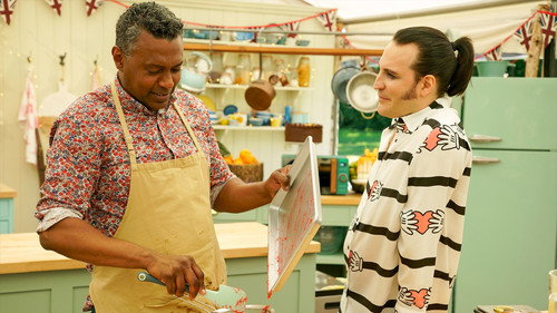 The Great British Bake Off Season 5 Episode 2 - Biscuit Week