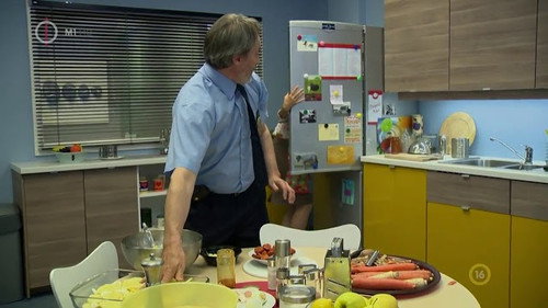 Work Matters Season 4 Episode 12 - Vacsoraháború