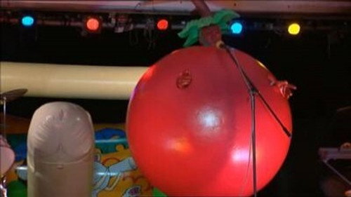 Phoenix Nights Season 2 Episode 2 - Family Fun Day