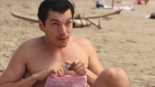 Ici tout commence Season 3 Episode 13 - Episode 13