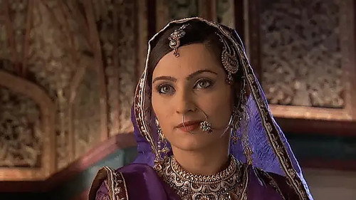 Ruqaiya confronts Anga