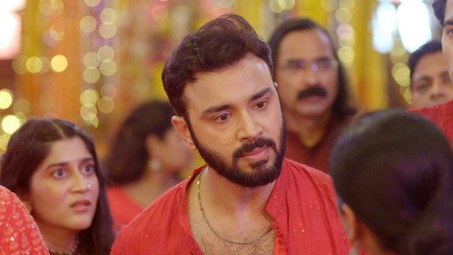 E1364. Ashwin Attacks Varun