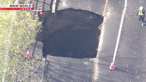 Background image for Road Cave-ins