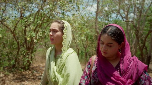 Seher leaves Niyazi Manzil